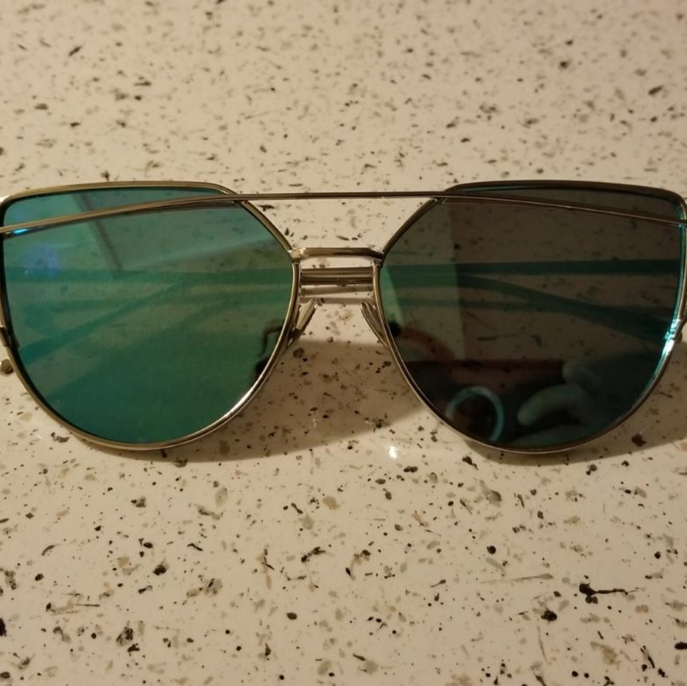 Merry's Blue Cat eye Sunglasses